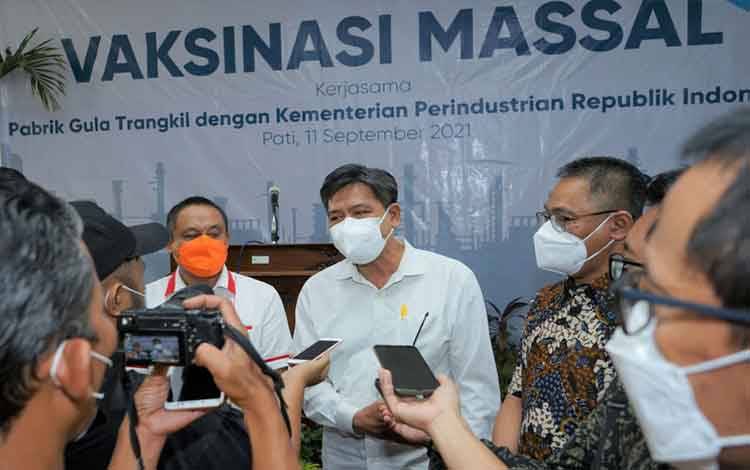 Kemenperin: Vaksinasi Industri Tekan Risiko COVID-19 hingga 80 Persen