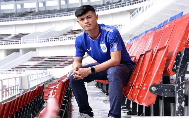 PSIS Semarang resmi mengumumkan rekrutan barunya yakni Alfeandra Dewangga Santosa untuk Liga 1 musim 2020. (ANTARA/Instagram/psisfcofficial)