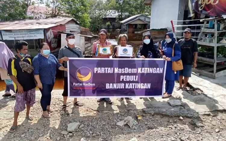 Wakil Ketua III DPRD Kalteng Apresiasi Semua Pihak Bantu Penanganan Banjir
