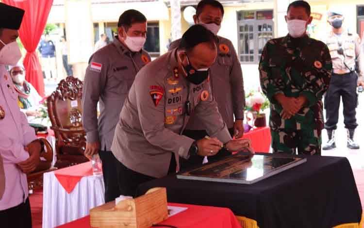 Kapolda Kalteng Resmikan SPKTD dan Aplikasi Lapat Polres Kobar