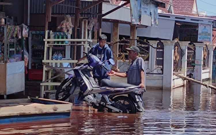 Perlu Pengkajian Relokasi Kawasan Langganan Banjir