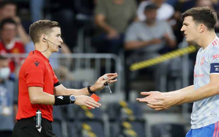 Ten Hag Minta Maguire Bungkam Kritik dengan Tampil Bagus