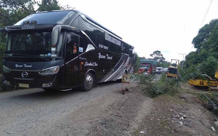 Pengendara di Jalan Trans Kalimantan Kasongan - Kereng Pangi Diimbau Waspada Pasca Banjir