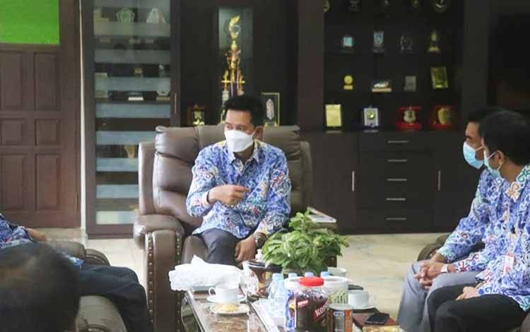 Bupati Barito Utara Tekankan Rancangan Perubahan KUA PPAS Mengacu pada Ketentuan Berlaku