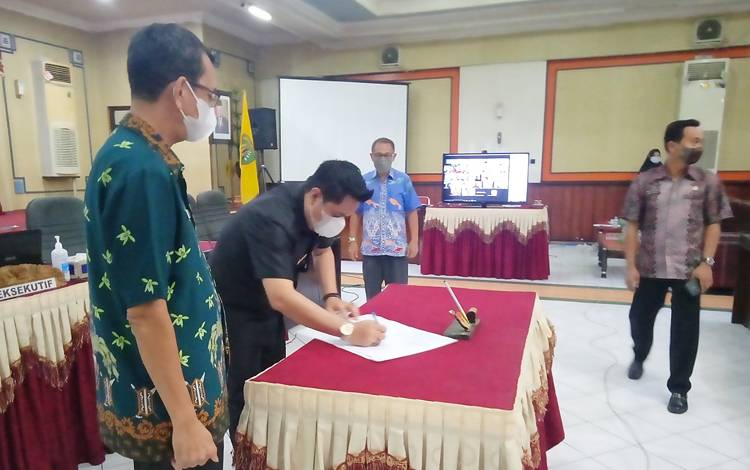 DPRD Barito Timur Tetapkan Perubahan Pembentukan Perda 2021