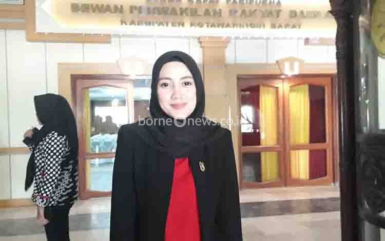 Anggota Dewan Minta Pemkab Kobar Serius Bangun SMP Runtu