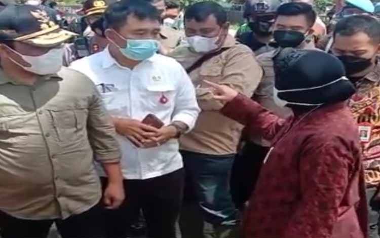 Menteri Sosial Semprot Kepala Dinas Sosial Katingan Gara-gara Bansos, Begini Ceritanya