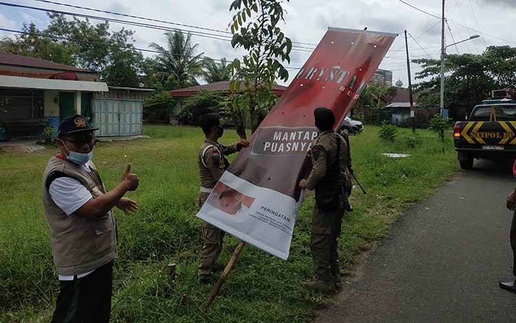 Kepala Bapenda Seruyan: Pemasangan Reklame Harus Penuhi Perizinan
