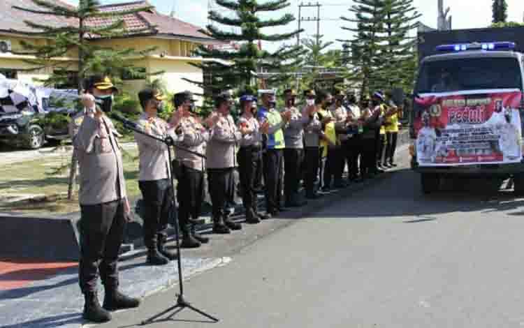 Polres Kapuas Kirimkan Bantuan Untuk Warga Terdampak Banjir di Katingan
