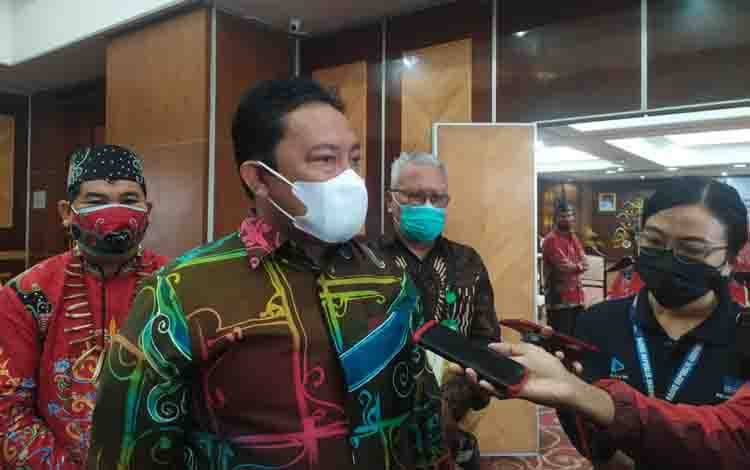 Begini Kata Wakil Gubernur Terkait Syarat Masuk Kalteng Jalur Udara Wajib PCR