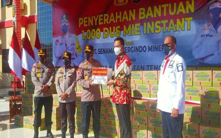 Polda Kalteng Terima Bantuan 1.000 Dus Mie Instan