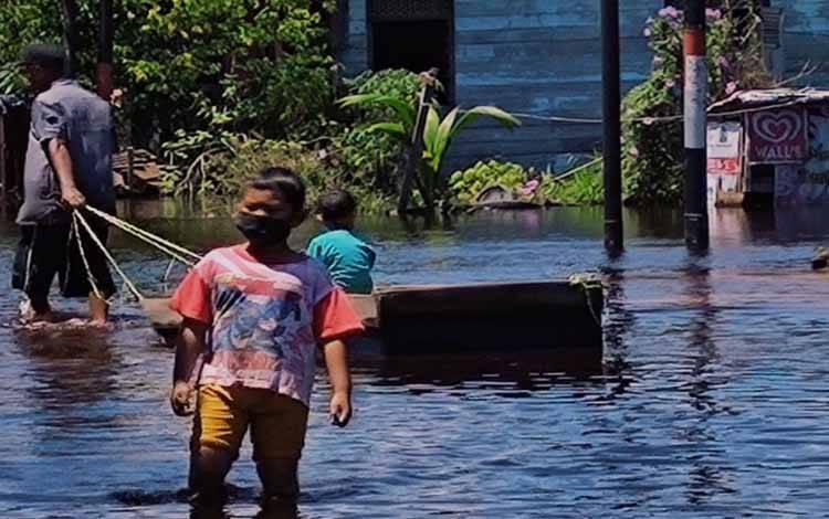Banjir di Kelurahan Palangka Kota Palangka Raya beberapa waktu lalu