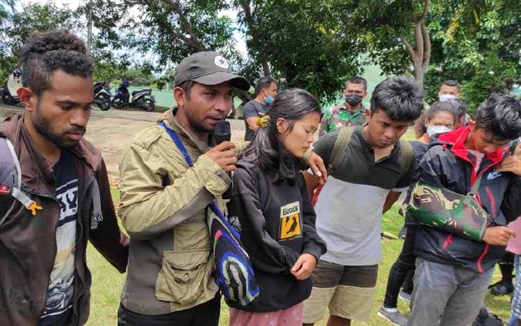Danrem: Belum ada Tanda Keberadaan Nakes Gerald Sokoy di Kiwirok