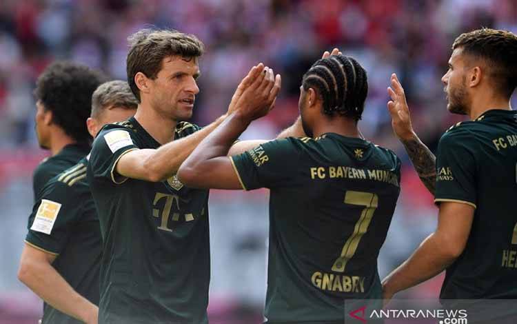 Klasemen Liga Jerman: Frankfurt Bantu Bayern Duduki Puncak