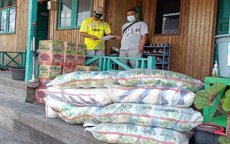 Turun Bantu Kunstituen yang Alami Musibah Banjir