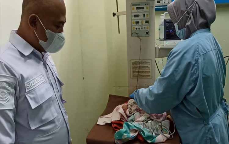 Bayi Baru Lahir Ditemukan dalam Keadaan Telanjang di Depan Rumah Warga Desa Penyang