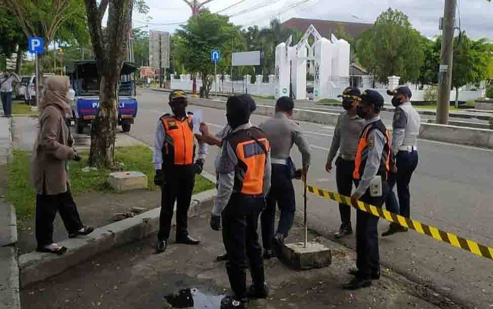 Dishub Palangka Raya Tertibkan Parkir Liar di Tugu Soekarno