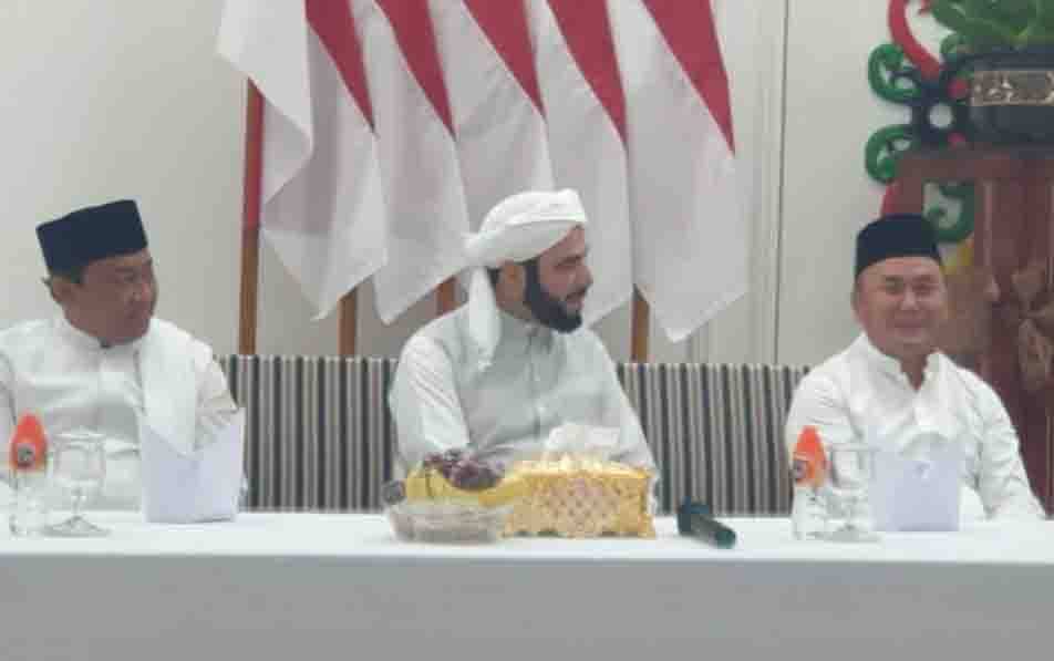 Memperkuat Ukhuwah Islamiyah, Gubernur Hadirkan Imam Besar Masjid Quba Madina Munawarah
