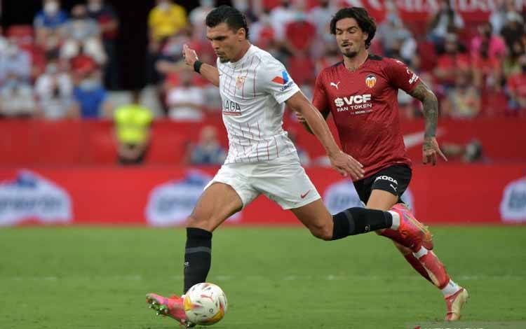 Sevilla Bekuk Valencia dengan Skor 3-1