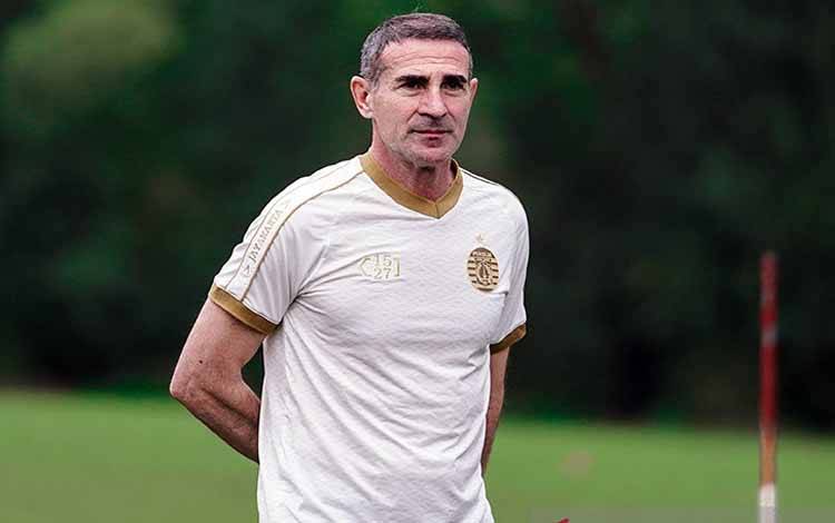 Persija Akhiri Kerja Sama dengan Angelo Alessio