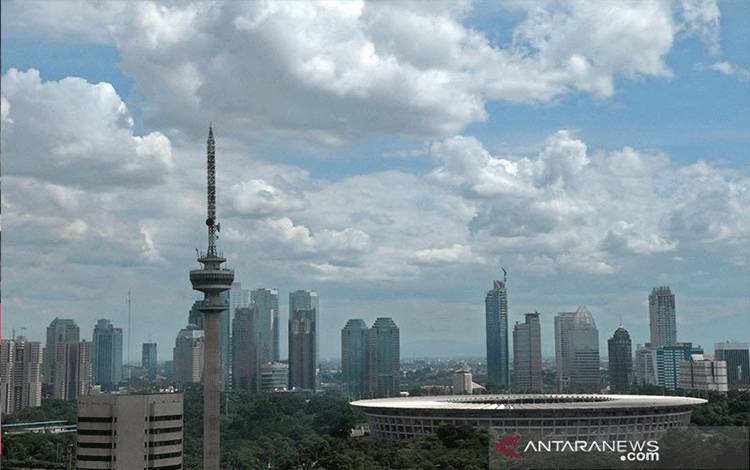 Sebagian Besar Wilayah Indonesia Diprediksi Berawan pada Rabu