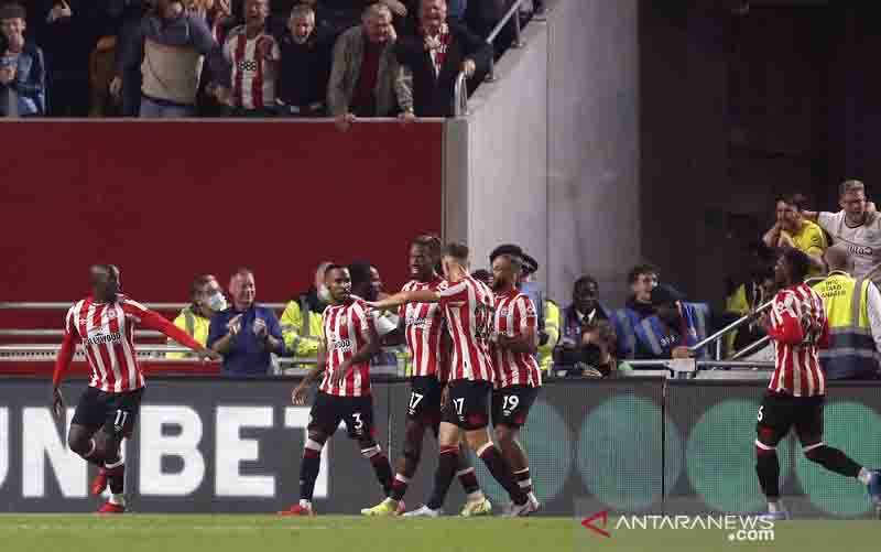 Liverpool Dipaksa Berbagi Poin dengan Brentford Setelah Drama Enam Gol