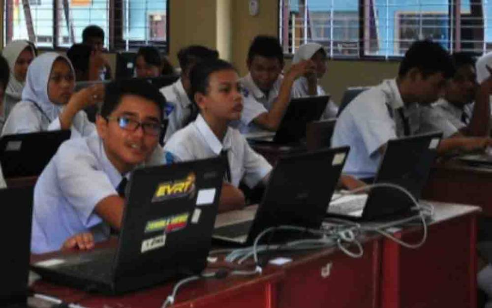 Dinas Pendidikan Kalteng Bagi Sekolah Jadi 3 Zona Pembelajaran
