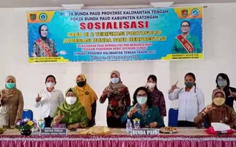 Istri Bupati Katingan Buka Sosialisasi Penguatan PAUD Holistik Intergratif, ini Pesannya