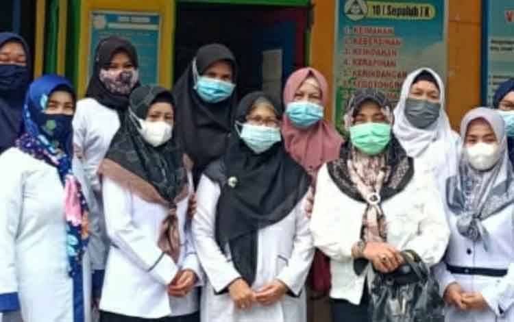 DWP Kemenag Kapuas Pantau Pelaksanaan PTM di RA Perwanida