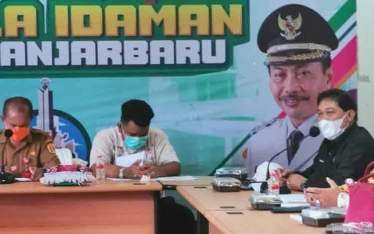 Pansus III DPRD Kapuas Kaji Banding Raperda Penyelenggaraan Pelayanan Publik ke Banjarbaru