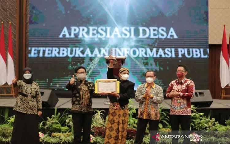 Mendes PDTT: Keterbukaan Jamin Hak Warga Desa Kontrol Pembangunan