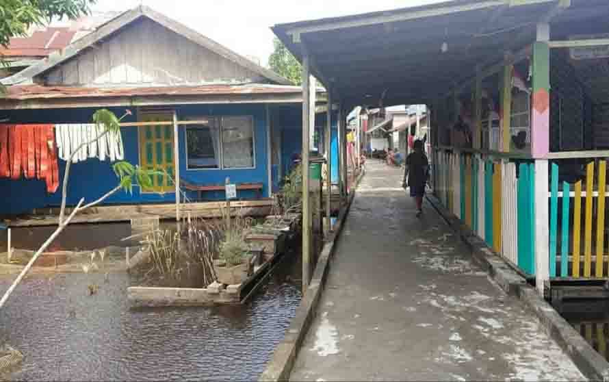 Banjir di Desa Tumbang Bulan Katingan Surut