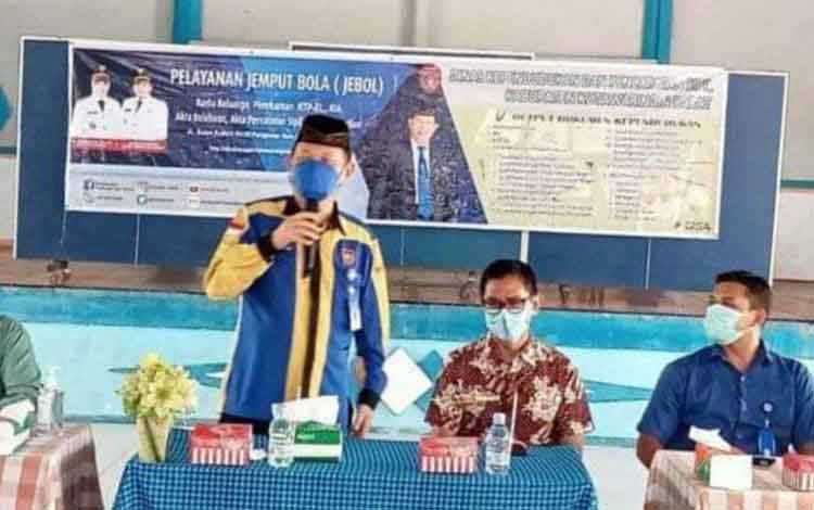 Dinas Dukcapil Kobar kembali Lakukan Pelayanan Jemput Bola Adminduk Setelah Vakum karena PPKM Level 4
