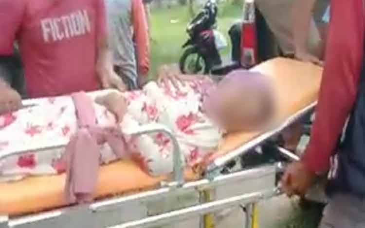 Truk dan Motor Terlibat Kecelakaan, Korban Alami Luka Ringan dan Satu Lagi Patah Kaki