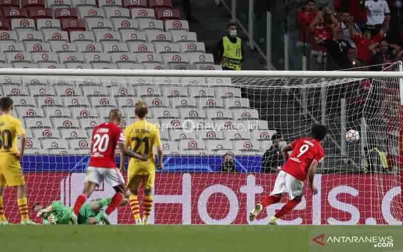 Barcelona Hancur Lebur di Kandang Benfica
