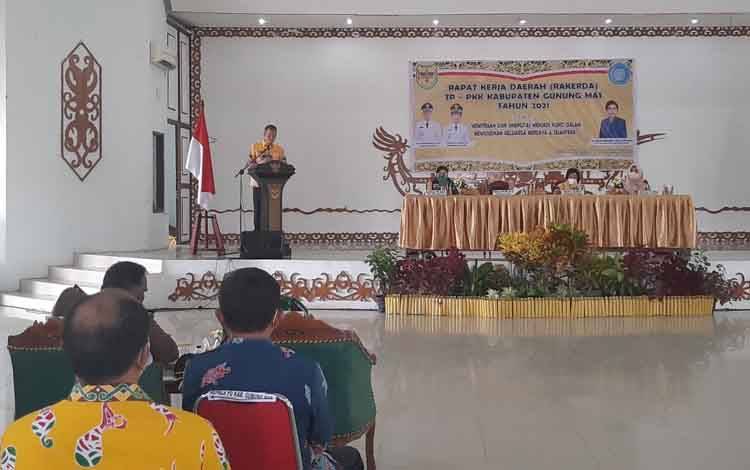 Bupati Ajak TP PKK Kabupaten Gunung Mas Wujudkan Keluarga Berdaya dan Sejahtera