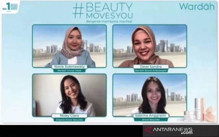 Peluncuran kampanye Wardah "Beauty Moves You" pada Kamis (30/9/2021) (ANTARA/Maria Cicilia Galuh)