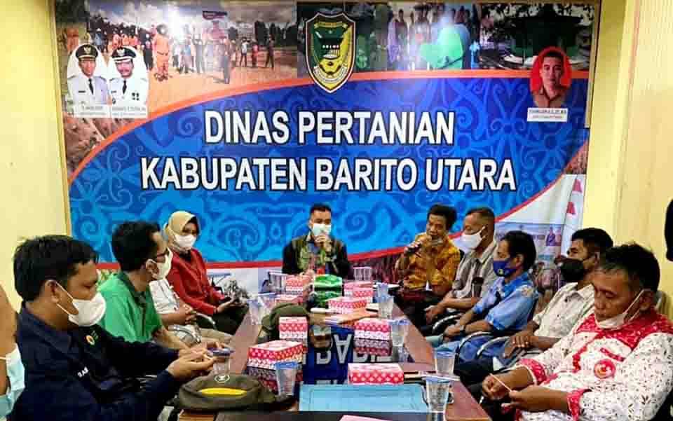 Dinas Pertanian Barito Utara Fasilitasi Pertemuan 4 Koperasi Pelaksana PSR