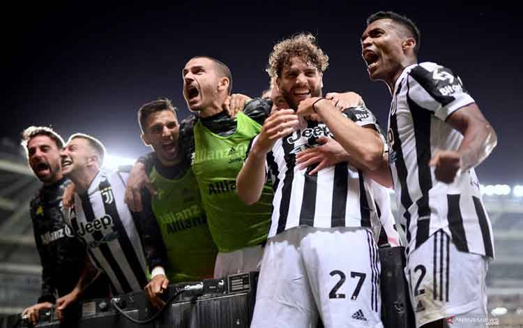 Gol tunggal Locatelli Bawa Juventus Taklukkan Torino