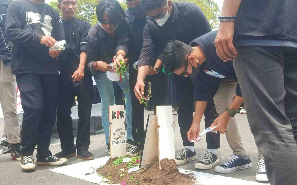 Mahasiswa Palangka Raya Demo Tolak Kedatangan Pimpinan KPK