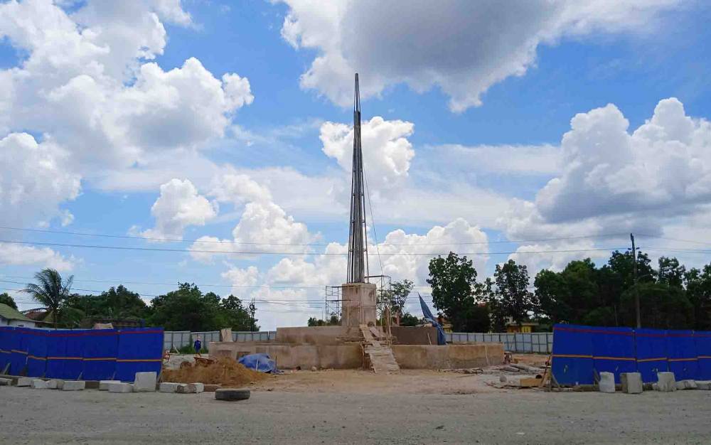 Pembangunan Bundaran Tugu Gunung Perak di Barito Timur Capai 60 Persen