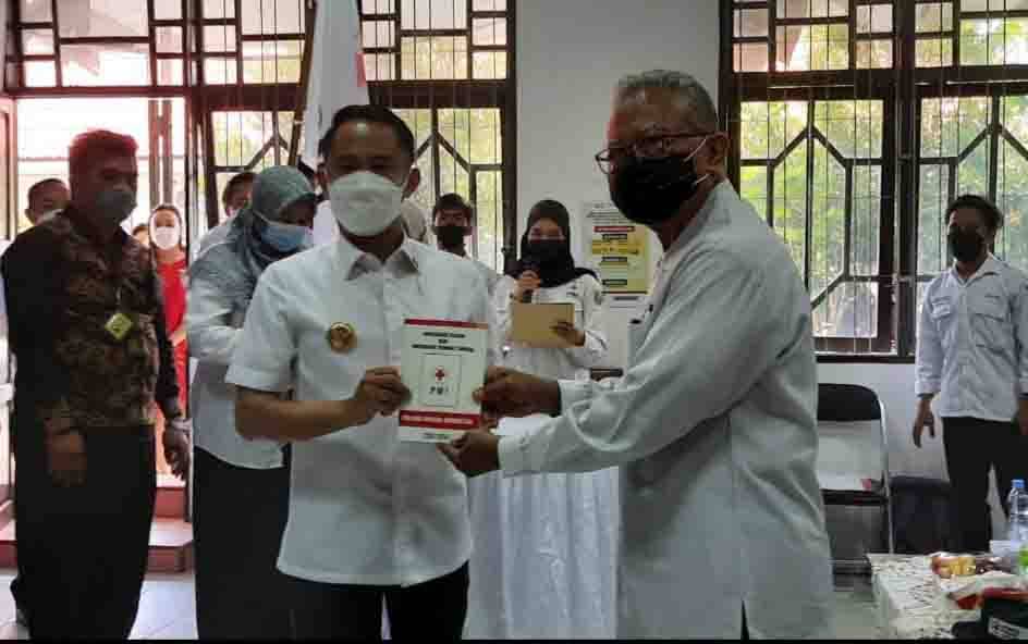 Wali Kota Palangka Raya Ajak PMI Berdedikasi Tanpa Pamrih