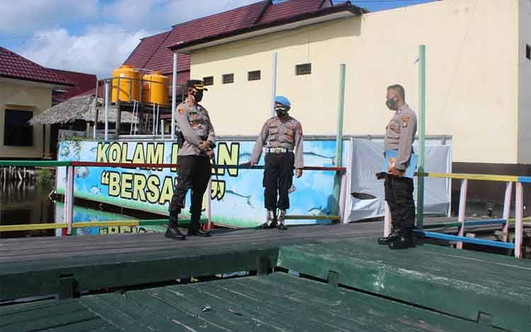 Kapolres Tinjau Kolam Ikan Bersatu Polres Seruyan