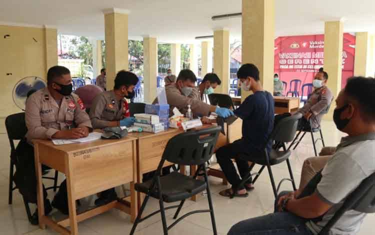 Polres Kapuas Gencarkan Pelaksanaan Vaksinasi Covid-19