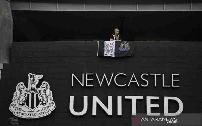 Lampard, Gerrard, Conte Masuk Daftar Calon Pelatih Baru Newcastle