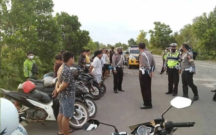 Belasan Pelaku Balap Liar di Jalan Lingkar Utara Sampit Diamankan