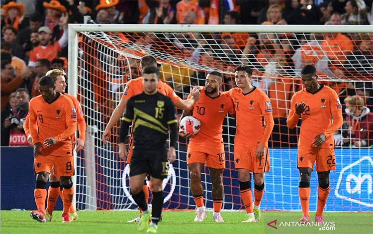 Belanda Imbang 1-1 Lawan Ekuador