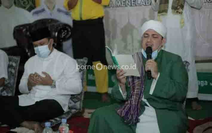 Bupati Hendra Lesmana Ajak Jemaah Maulid Nabi Doakan Wabup Sembuh dari Covid-19