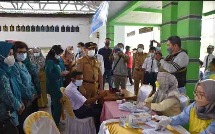 Gubernur Kalteng Komitmen Terus Percepat Vaksinasi Covid-19