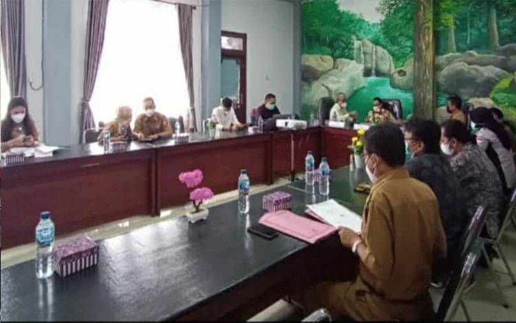 Dinas Lingkungan Hidup Palangka Raya Fasilitasi Kajian Karhutla